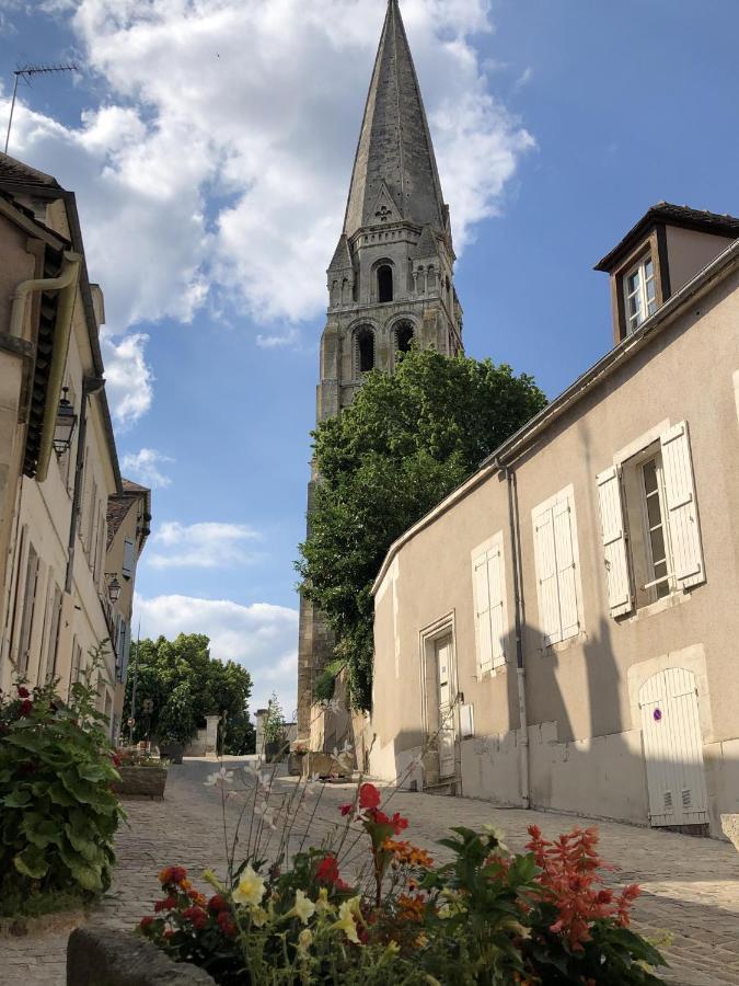 Apartamento Le Pigeonnier Centre Historique Auxerre Exterior foto