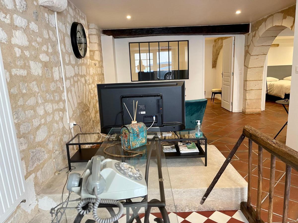 Apartamento Le Pigeonnier Centre Historique Auxerre Exterior foto
